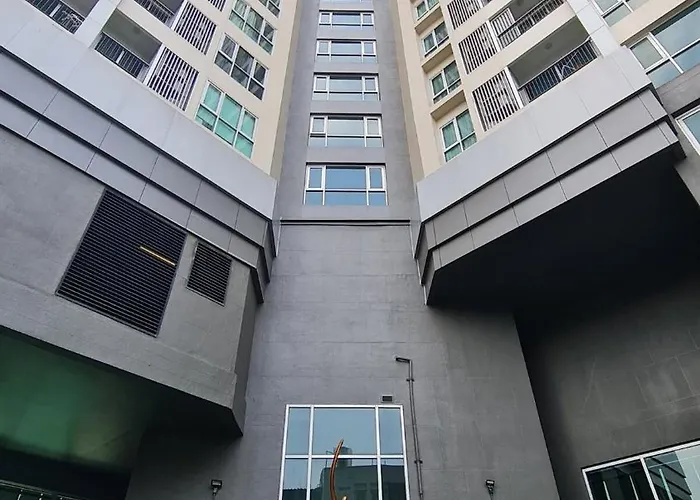 5star Riverview Bts Main Pier 2 Min W Terrace *